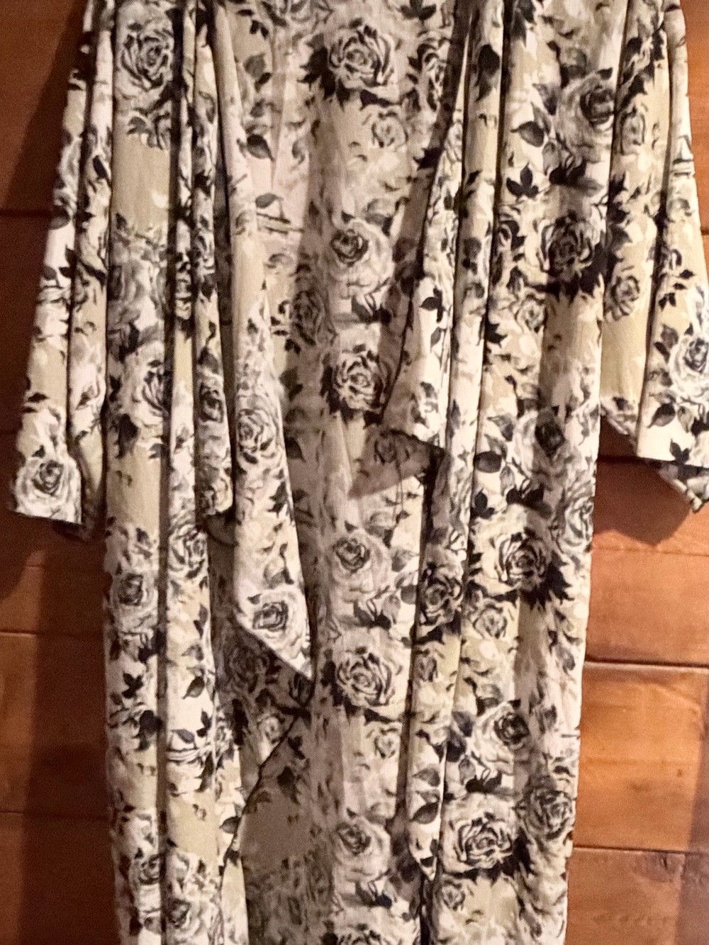 LuLaRoe Cream and Black Floral Open-Front Kimono